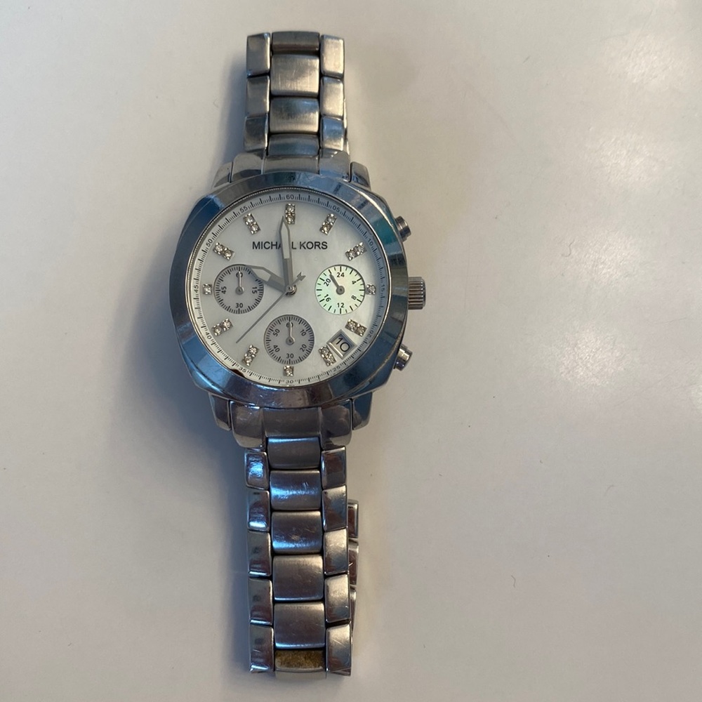 MICHAEL KORS mother of pearl chronograph watch